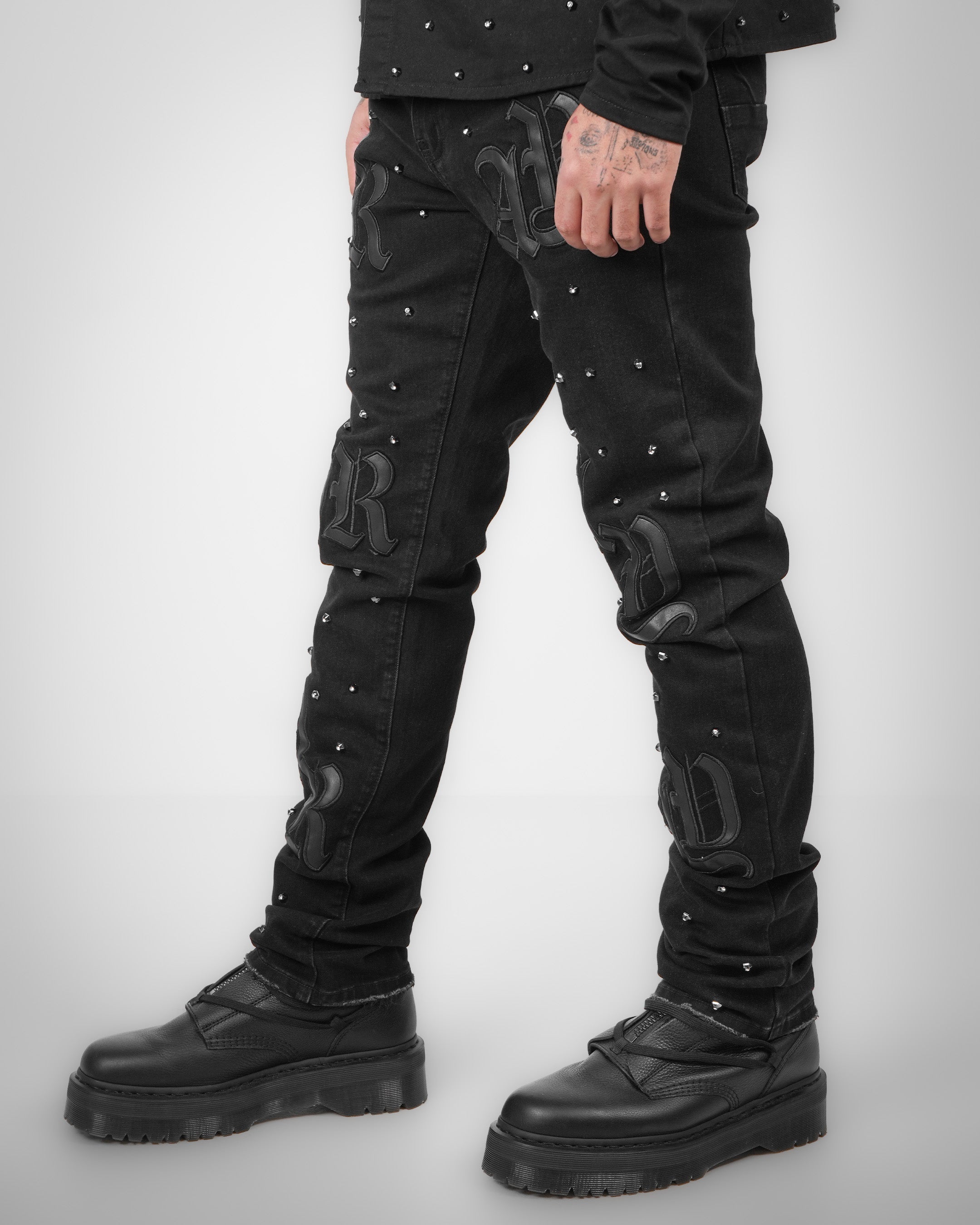 Old Type Reign Black Denim Jean